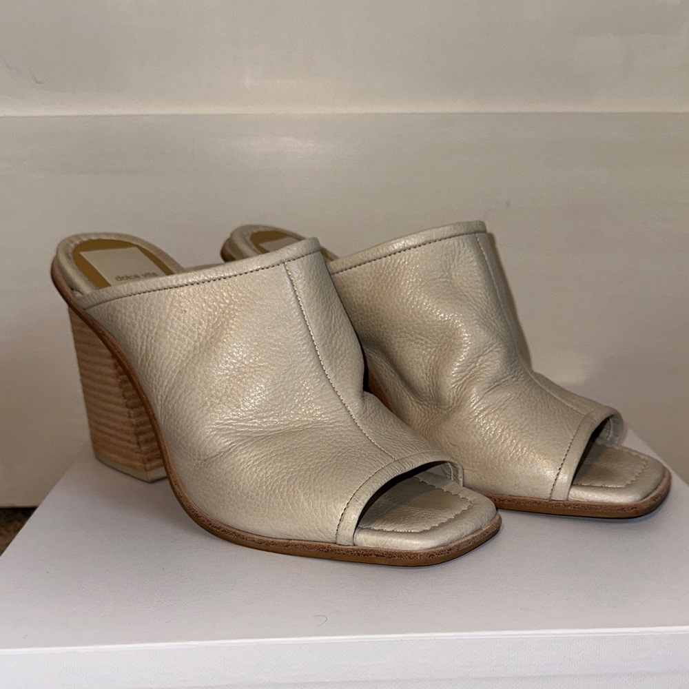 Dolce Vita Chic Cream Leather Mules